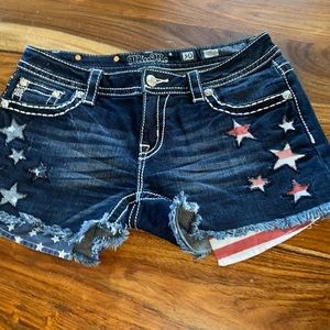 Miss me size 30, no flaws, like new.